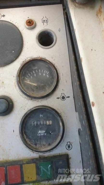Liebherr A900-C Gravemaskiner på hjul