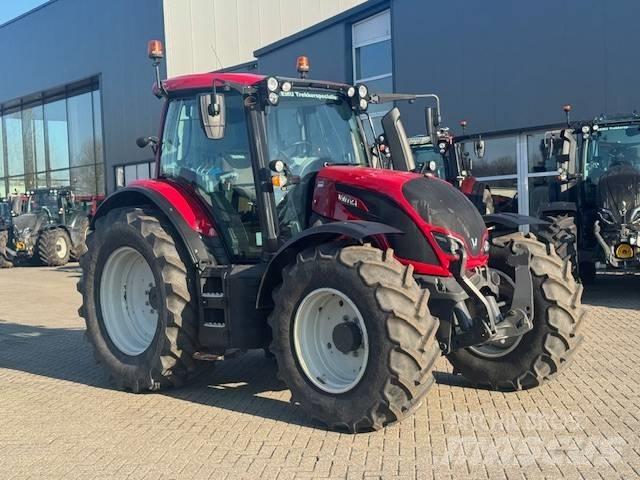 Valtra N134 Hitech Traktorer