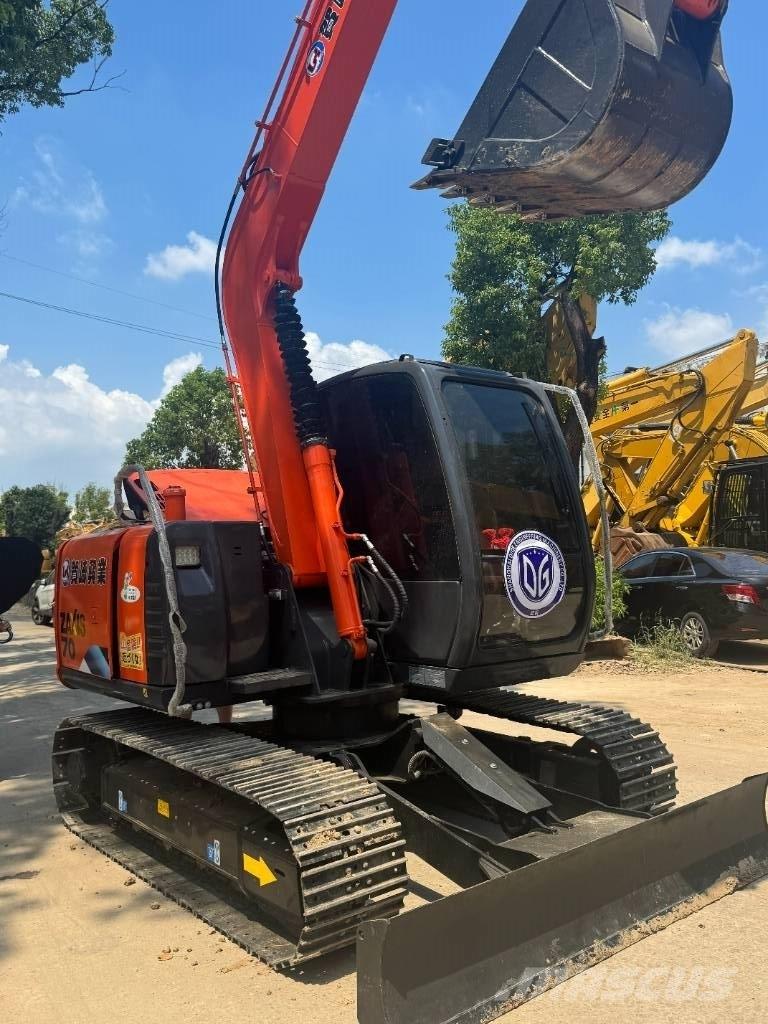 Hitachi ZX 70 Gravemaskiner på larvebånd