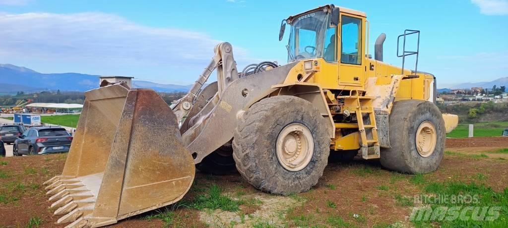 Volvo L 220 E Læssemaskiner på hjul