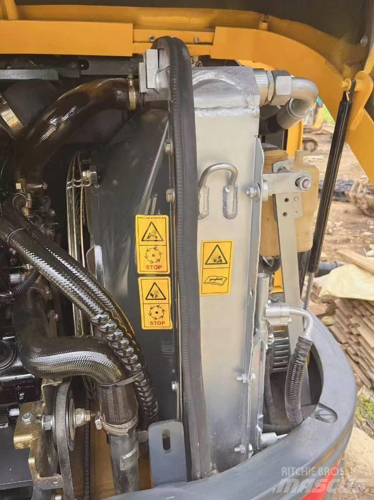 XCMG XE 60 DA Minigravemaskiner