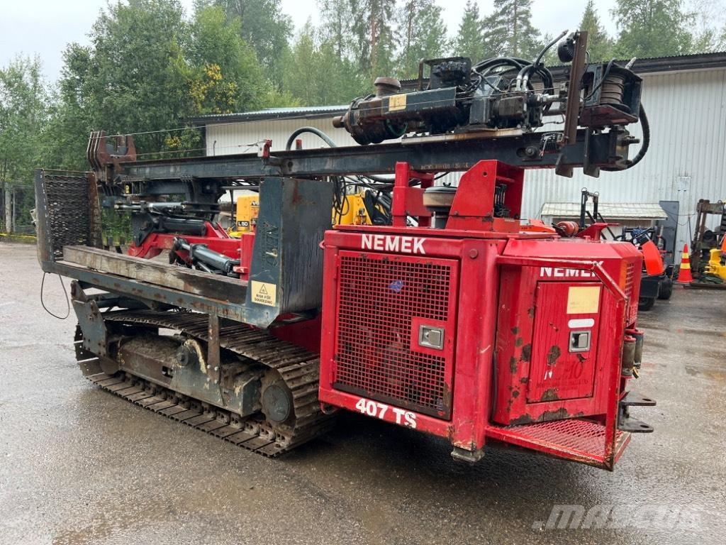 Nemek 407 TS Brøndboringsudstyr