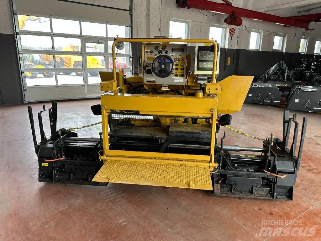 CAT AP 255 E Asfaltudlæggere