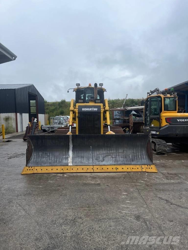 Komatsu 65 PX-17 Bulldozer på larvebånd