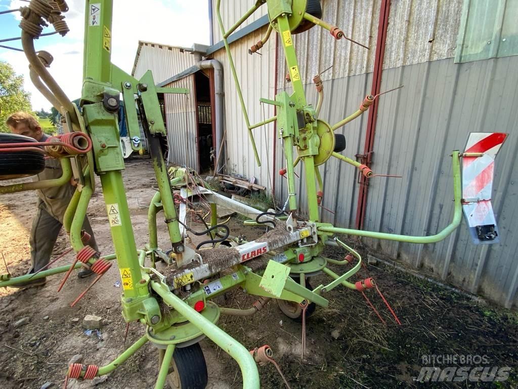 CLAAS VOLTO670 River og høvendere