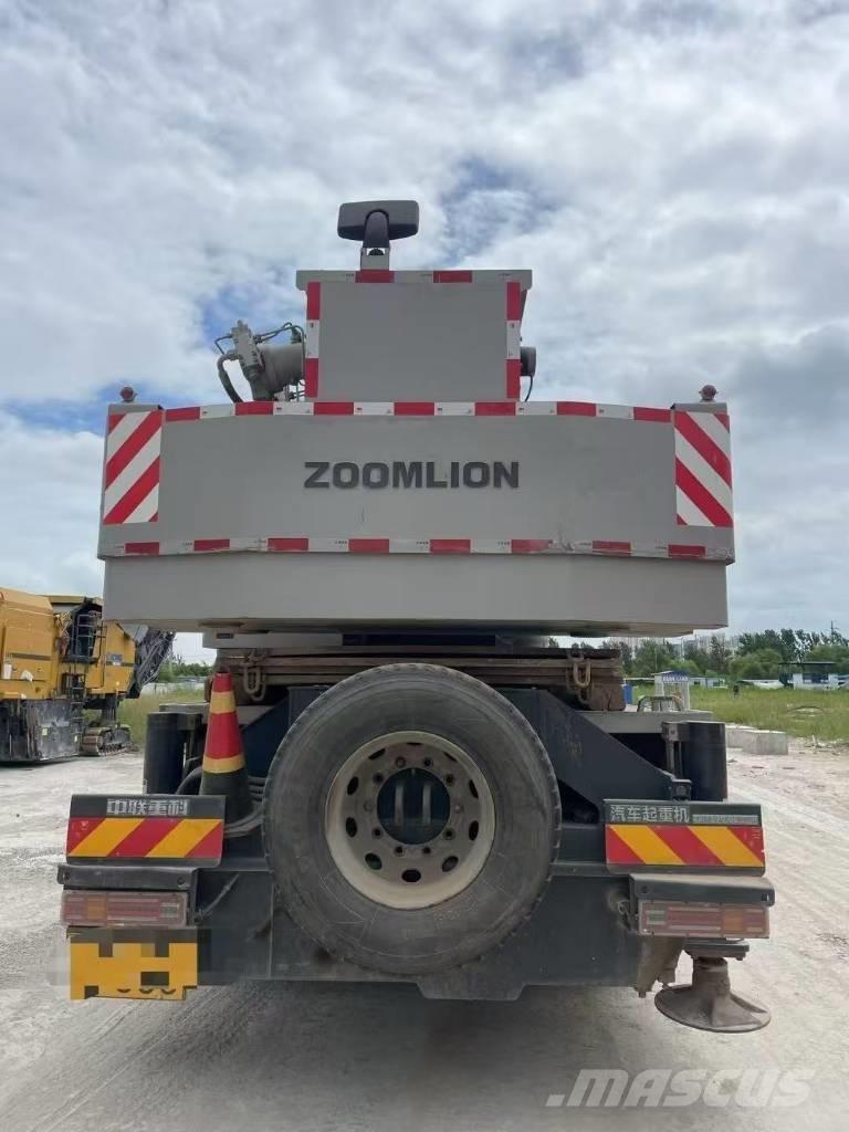 Zoomlion ZTC 350 H Kraner til hårdt terræn