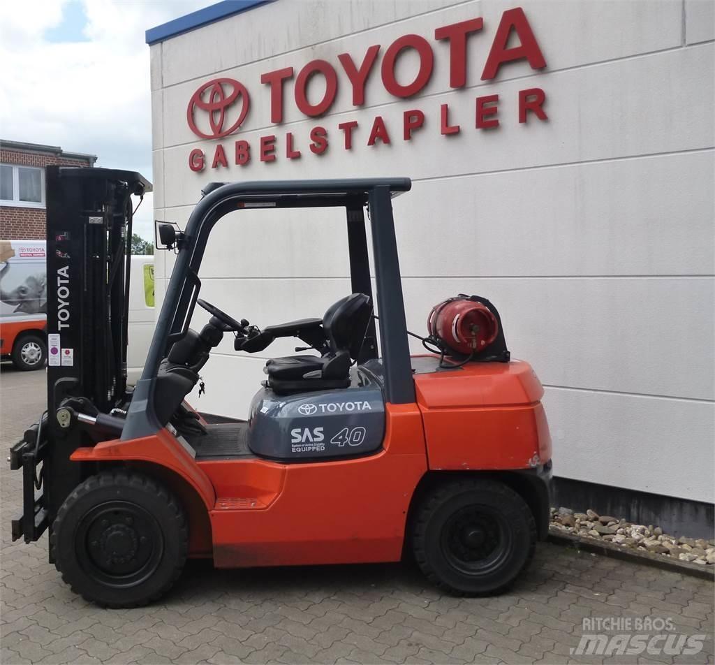 Toyota 02-7FG35 LPG gaffeltrucks
