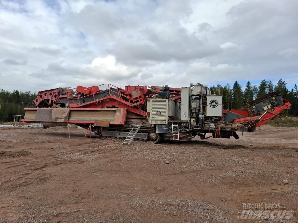 Sandvik UH 450 E Mobile knusere