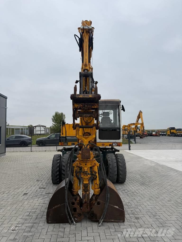 Liebherr A 312 Gravemaskiner på hjul