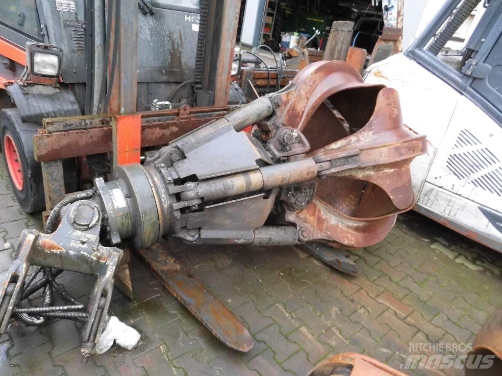 Fuchs MHL 320 Materialehåndteringsmaskiner