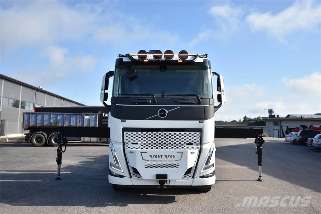 Volvo FH 540 8X4 Lastbil med kran
