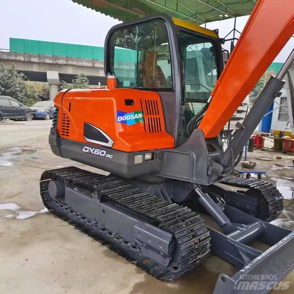 Doosan DX 60-9 C Gravemaskiner på larvebånd