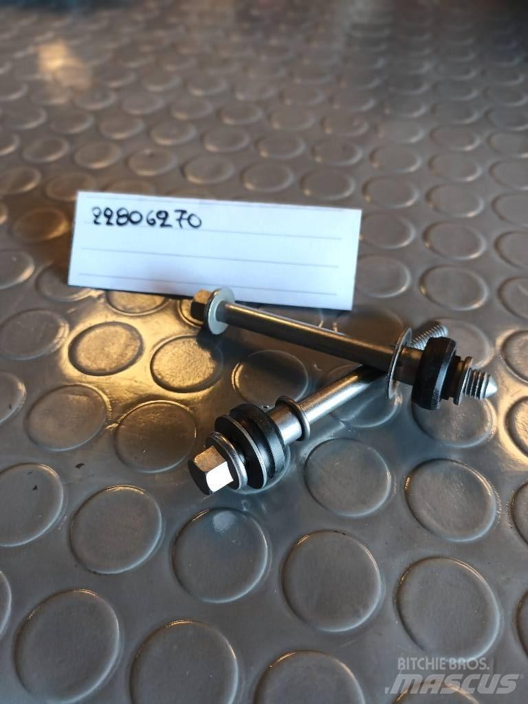 Volvo SCREW 22806270 Transport – Andet