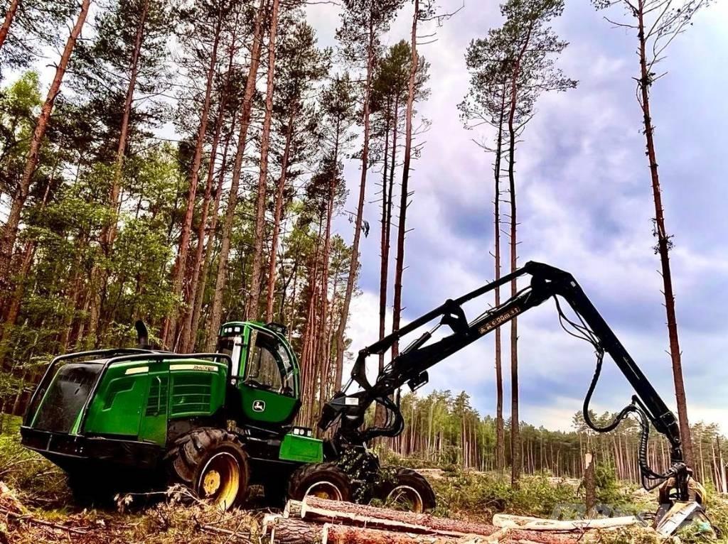 John Deere 1270 G Skovningsmaskiner