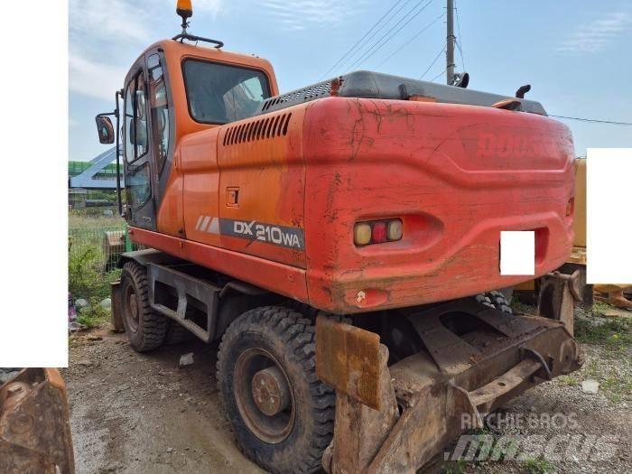 Doosan DX210WA Gravemaskiner på hjul