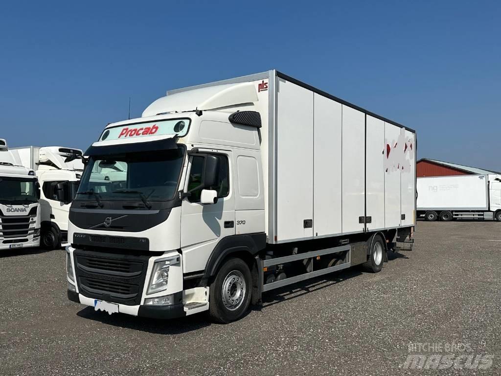 Volvo FM serie 3801 Fast kasse