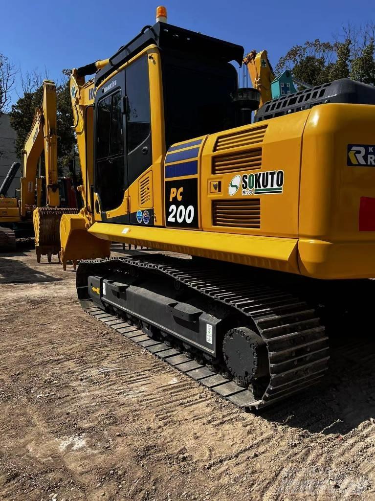 Komatsu PC 200-8N1 Gravemaskiner på larvebånd