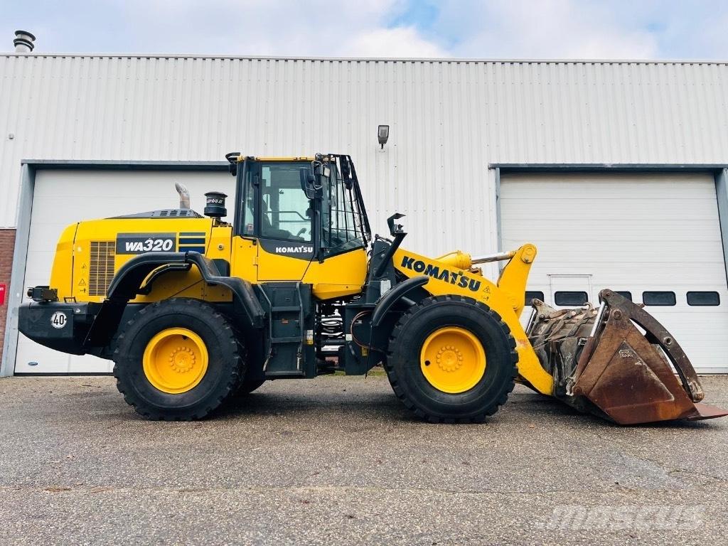 Komatsu WA 320-8 Læssemaskiner på hjul
