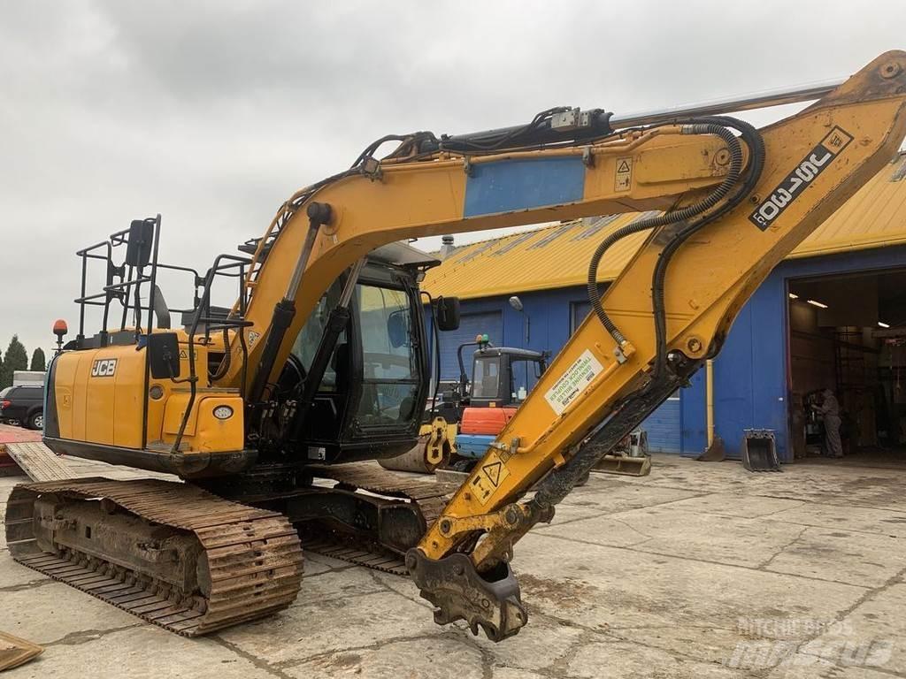 JCB JS130 Gravemaskiner på larvebånd