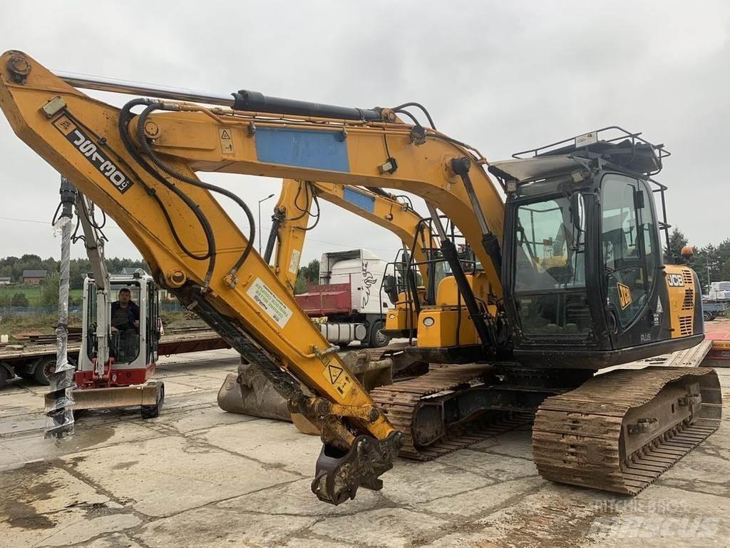 JCB JS130 Gravemaskiner på larvebånd
