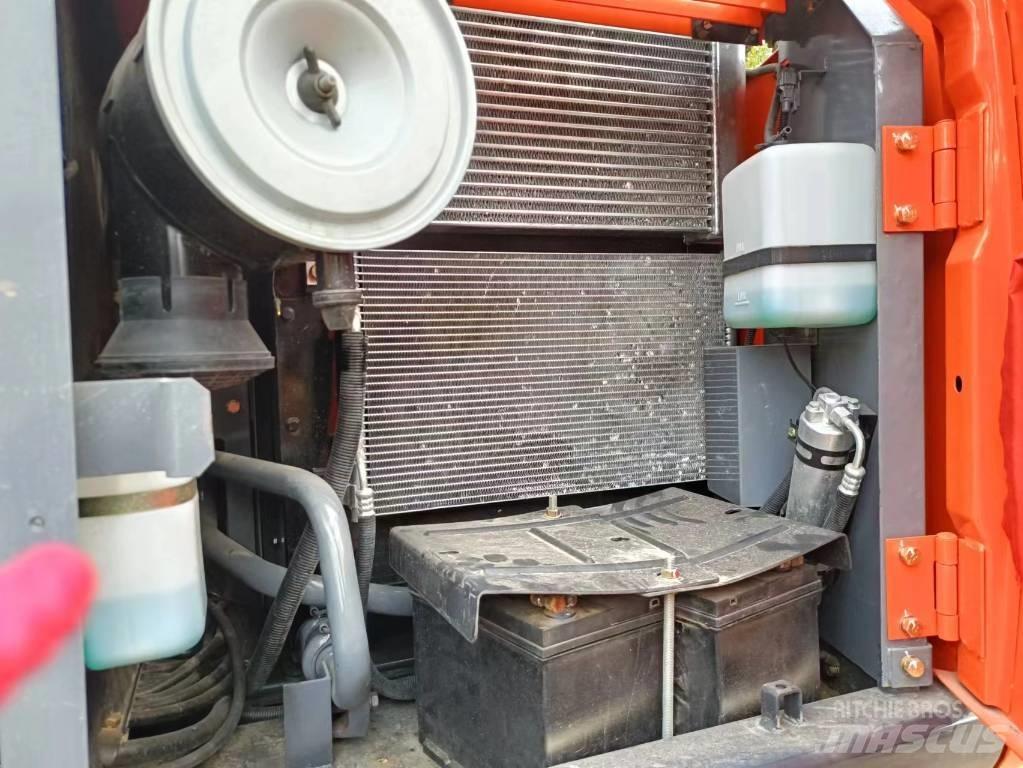 Hitachi ZX 120-6 Minigravemaskiner