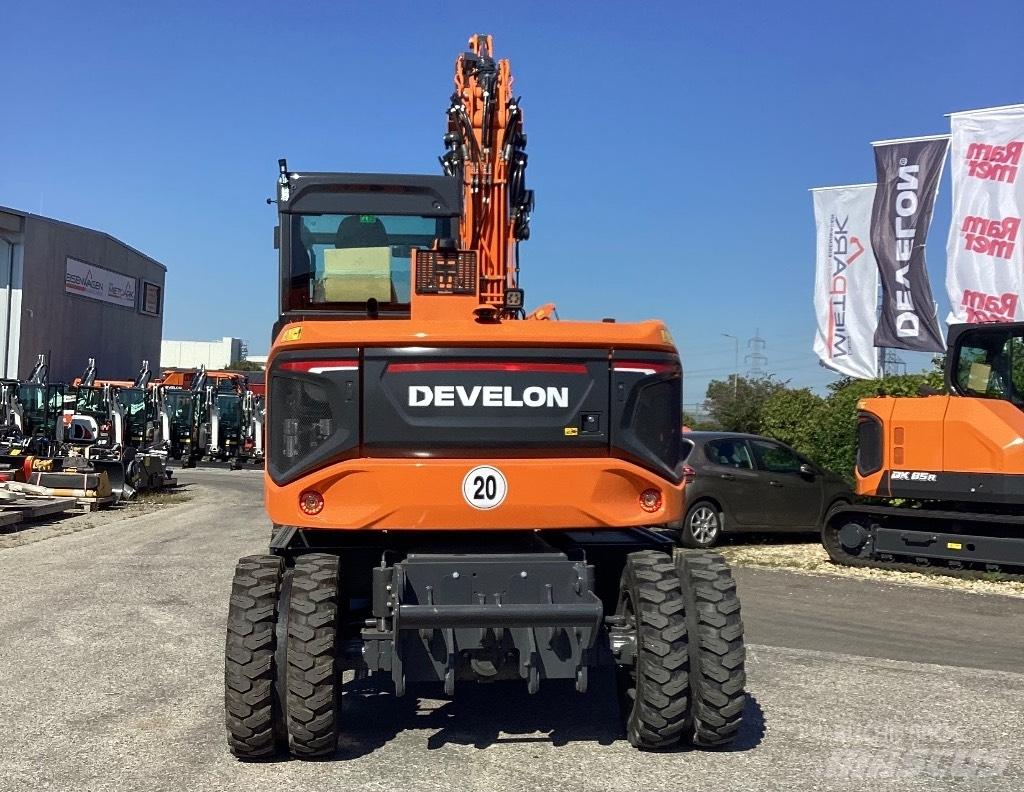 Develon DX100W-7 Gravemaskiner på hjul