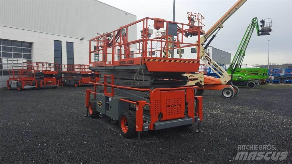 SkyJack 9250RT Saxlifte