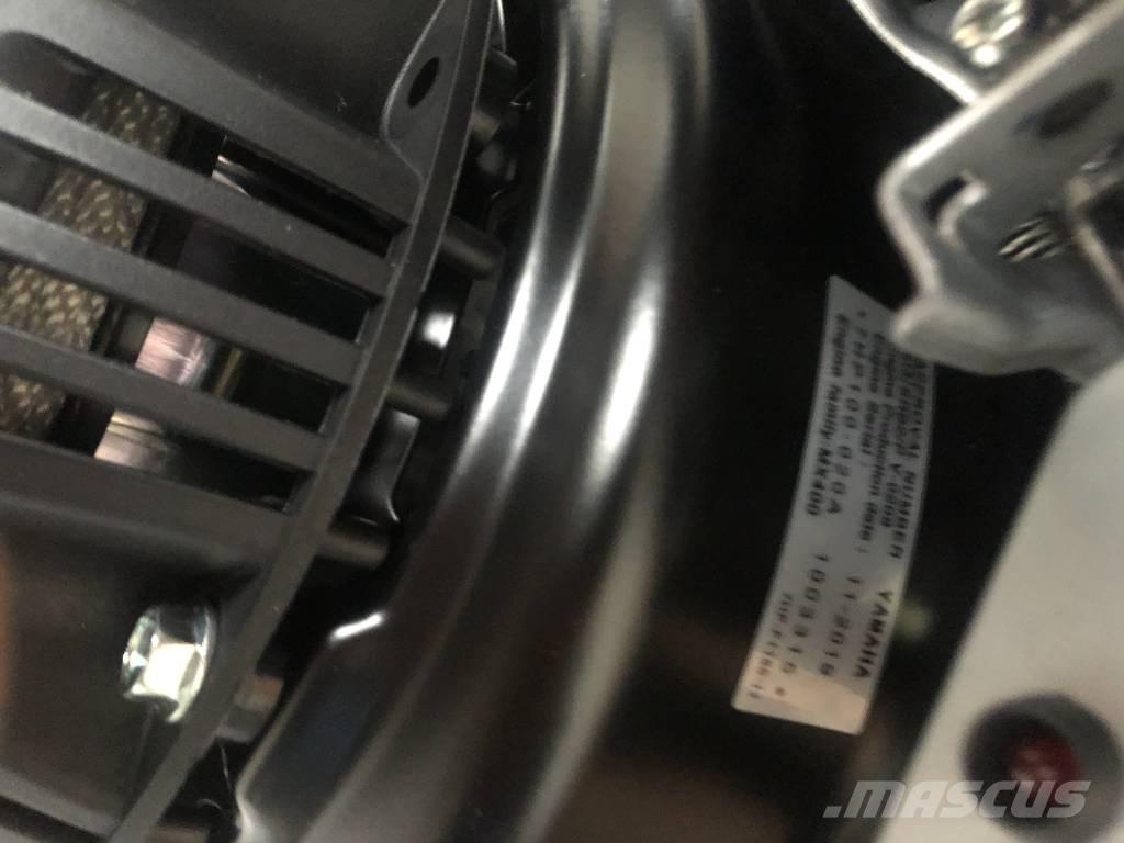 Yamaha MX400 Motorer