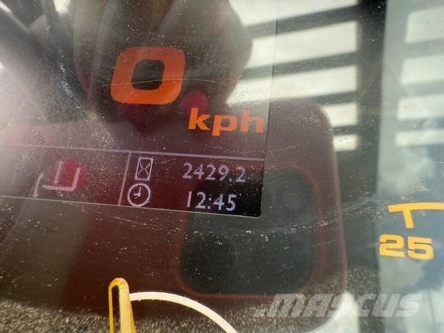 JCB 540-140 Teleskoplæssere