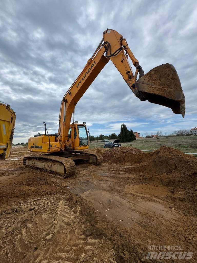 Hyundai R250LC Gravemaskiner på larvebånd