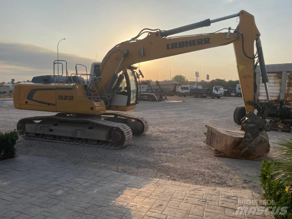 Liebherr R922 NLC Gravemaskiner på larvebånd