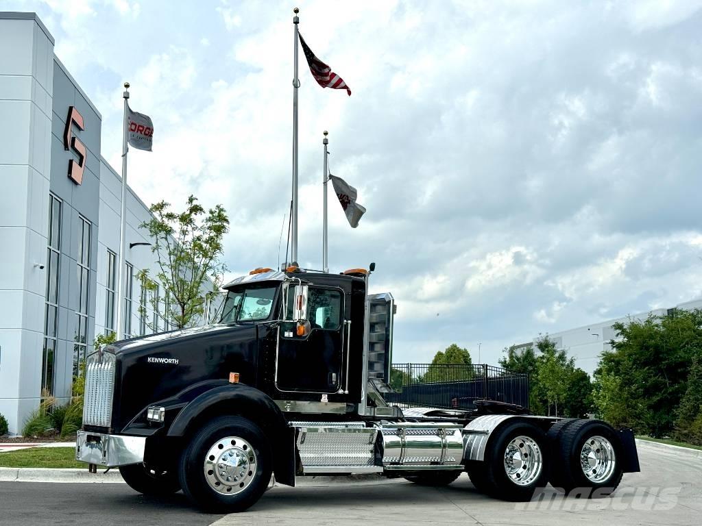 Kenworth T 800 Trækkere