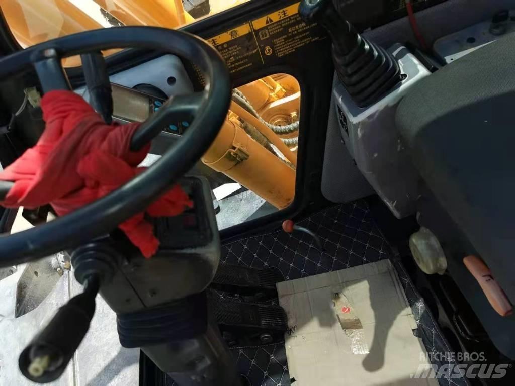 Hyundai R210W-7 Gravemaskiner på hjul