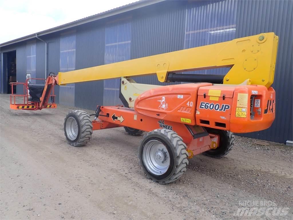 JLG E600JP Bomlifte med knækarm