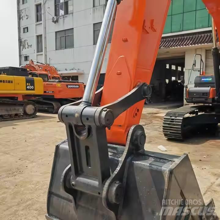 Doosan DX340LC-9C Gravemaskiner på larvebånd