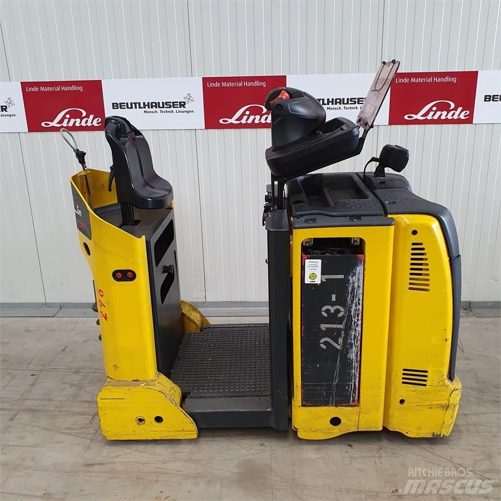 Linde P30C Bugsertruck