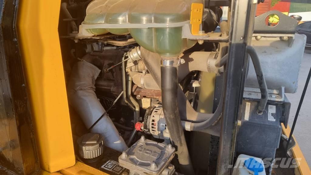 JCB 7FT Hi-Viz Dumpere