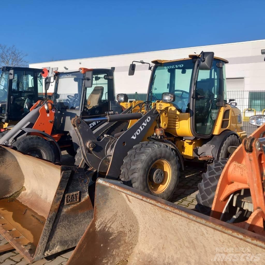 Volvo L 28 F Læssemaskiner på hjul
