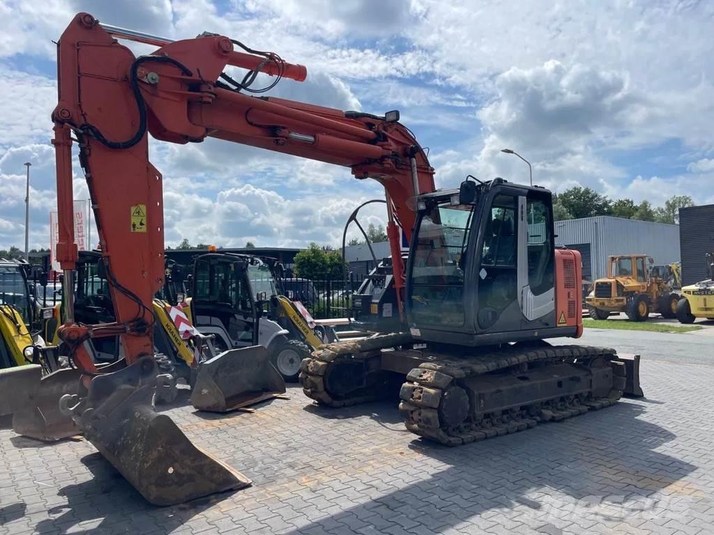 Hitachi ZX135US-3 Gravemaskiner på larvebånd
