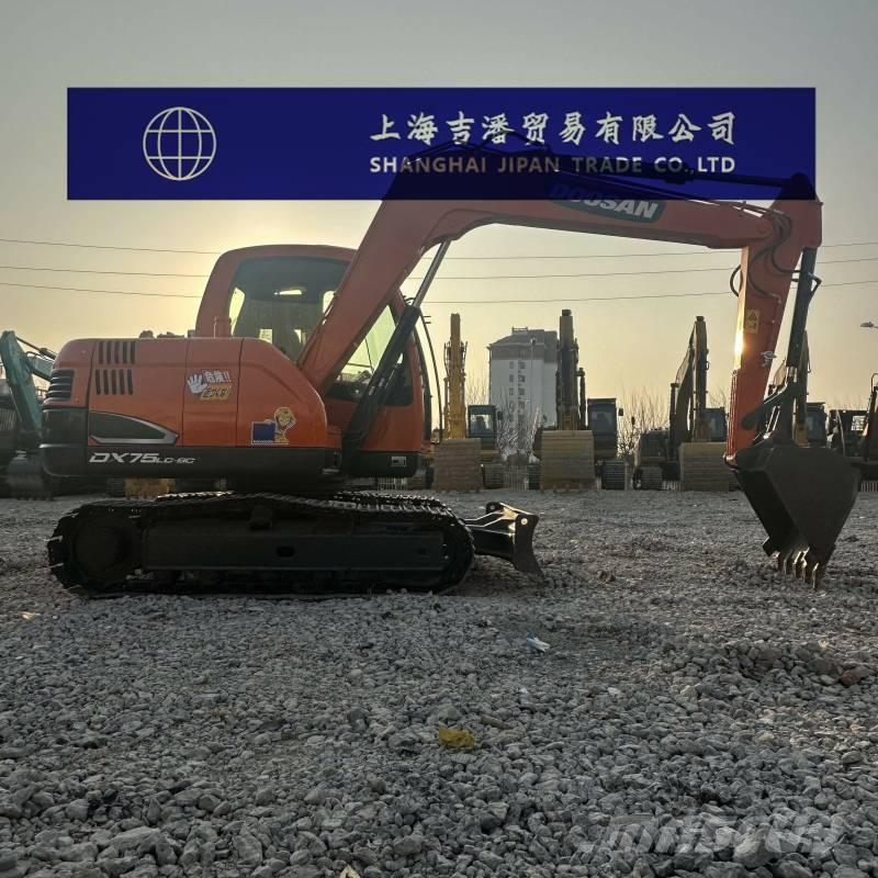 Doosan DX 75 Midi-gravemaskiner 7t - 12t