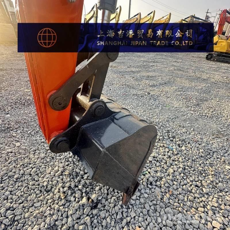 Doosan DX 75 Midi-gravemaskiner 7t - 12t