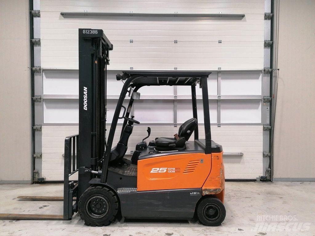 Doosan B25X-7 El gaffeltrucks