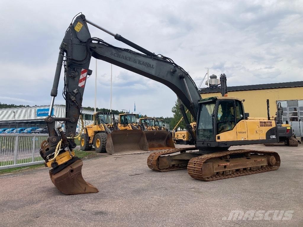 Volvo EC 240 C L Gravemaskiner på larvebånd