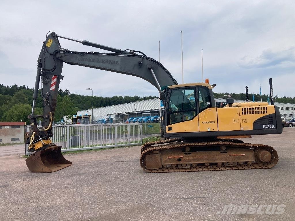 Volvo EC 240 C L Gravemaskiner på larvebånd