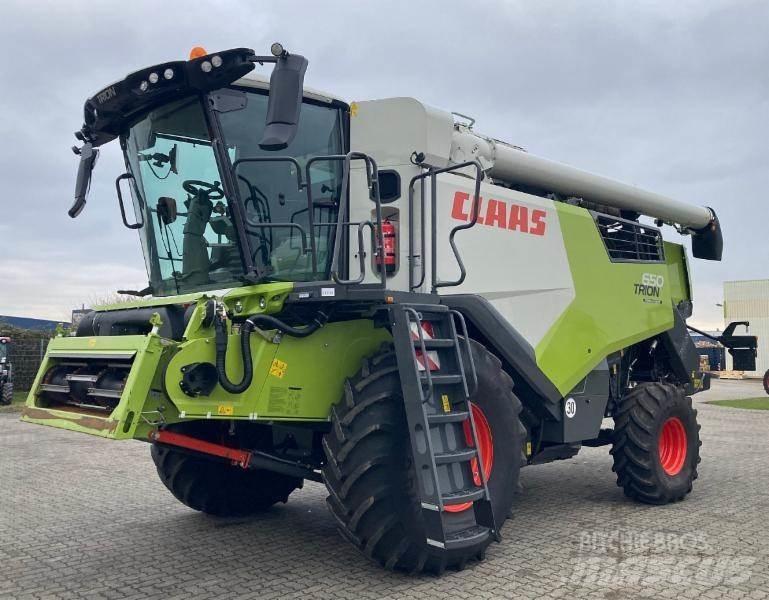 CLAAS TRION 650 Mejetærskere