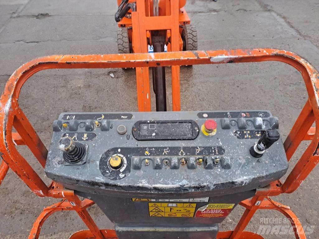 JLG E 300 AJP Bomlifte med knækarm