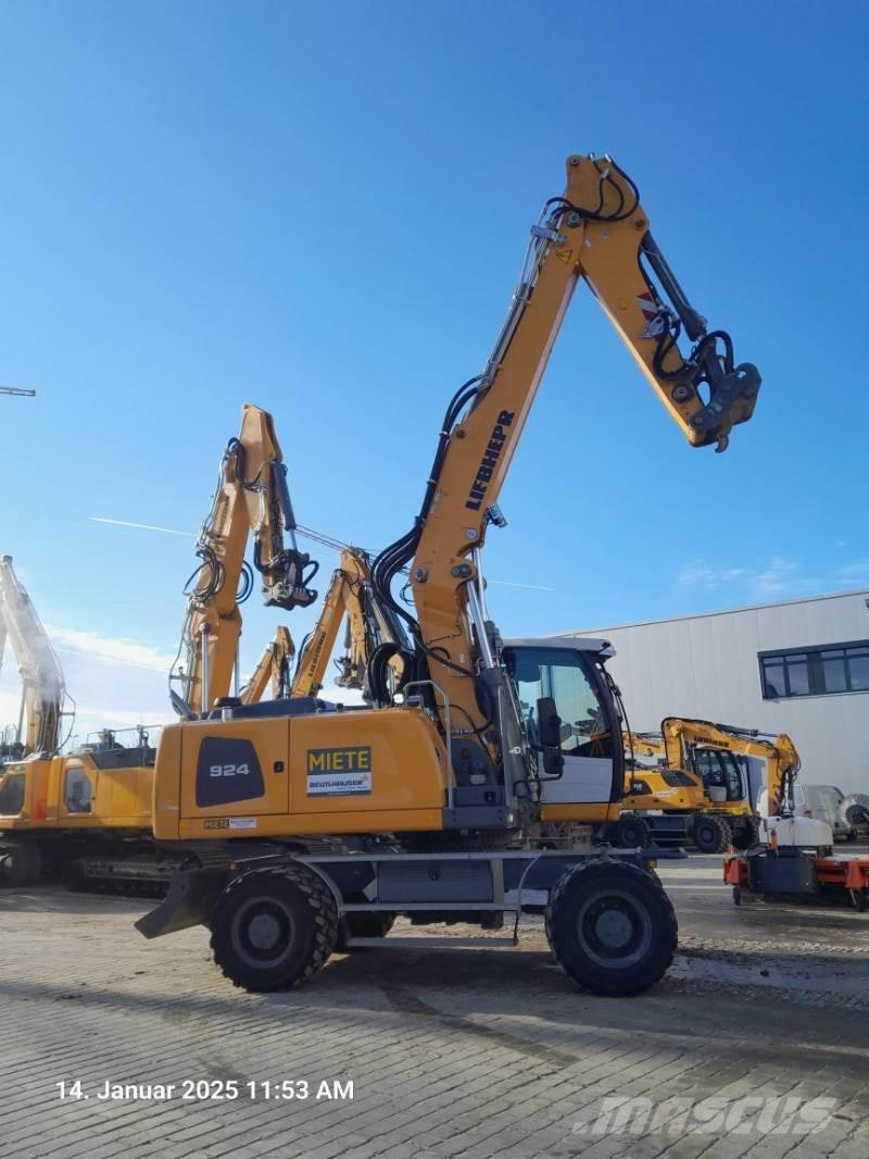 Liebherr A924 Gravemaskiner på hjul