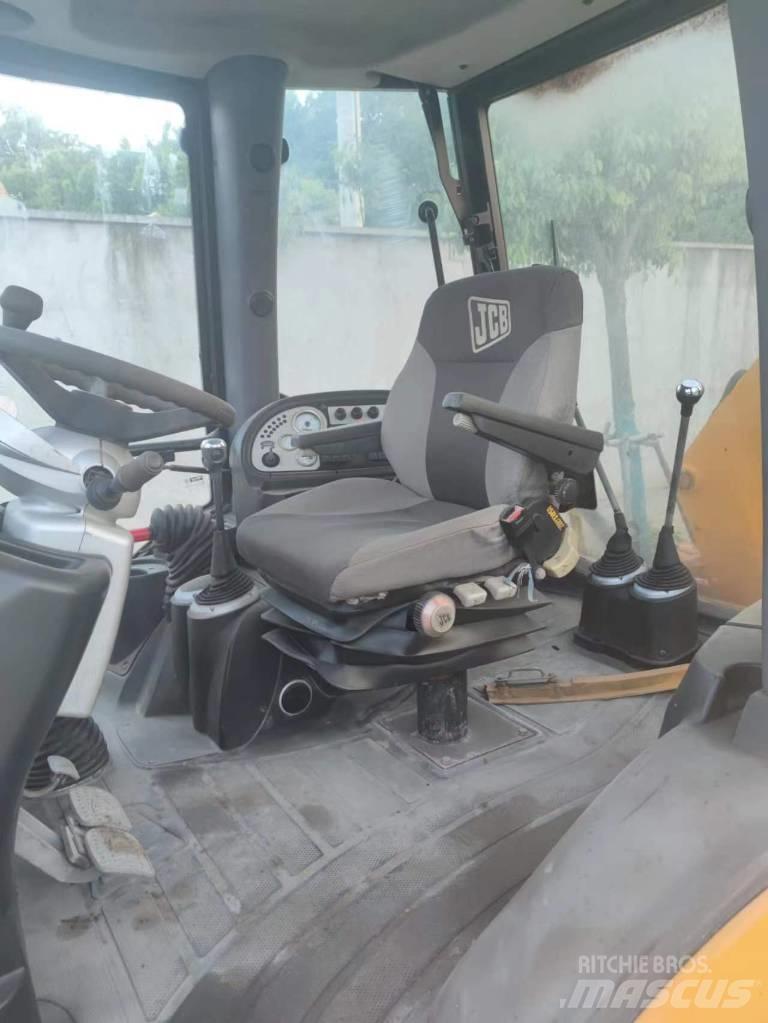 JCB 3 CX Rendegravere