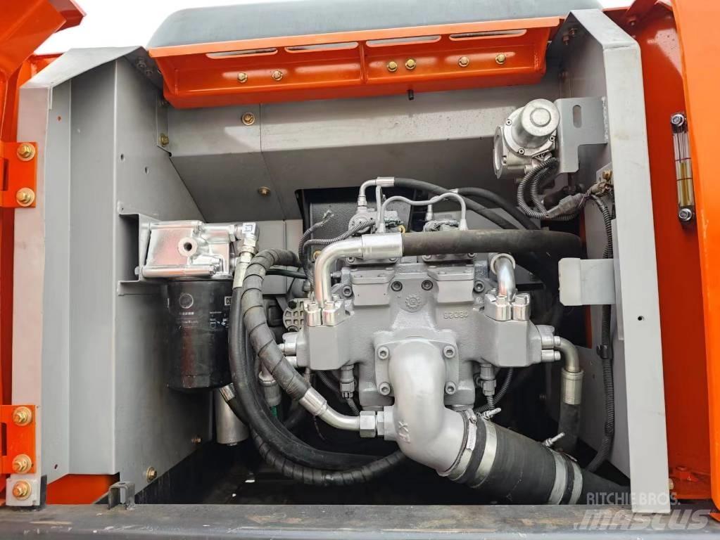Hitachi ZX 200-6 Gravemaskiner på larvebånd