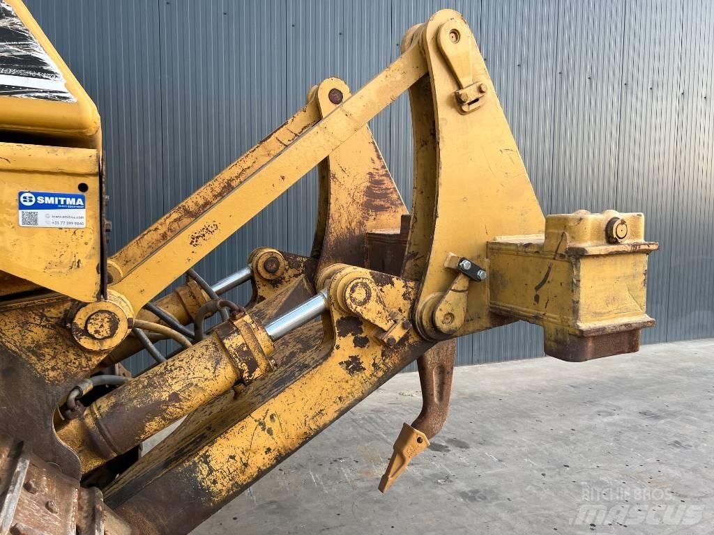 CAT D7H Bulldozer på larvebånd